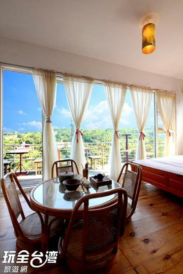 Museum Traveler'S Bnb Sanzhi Ngoại thất bức ảnh